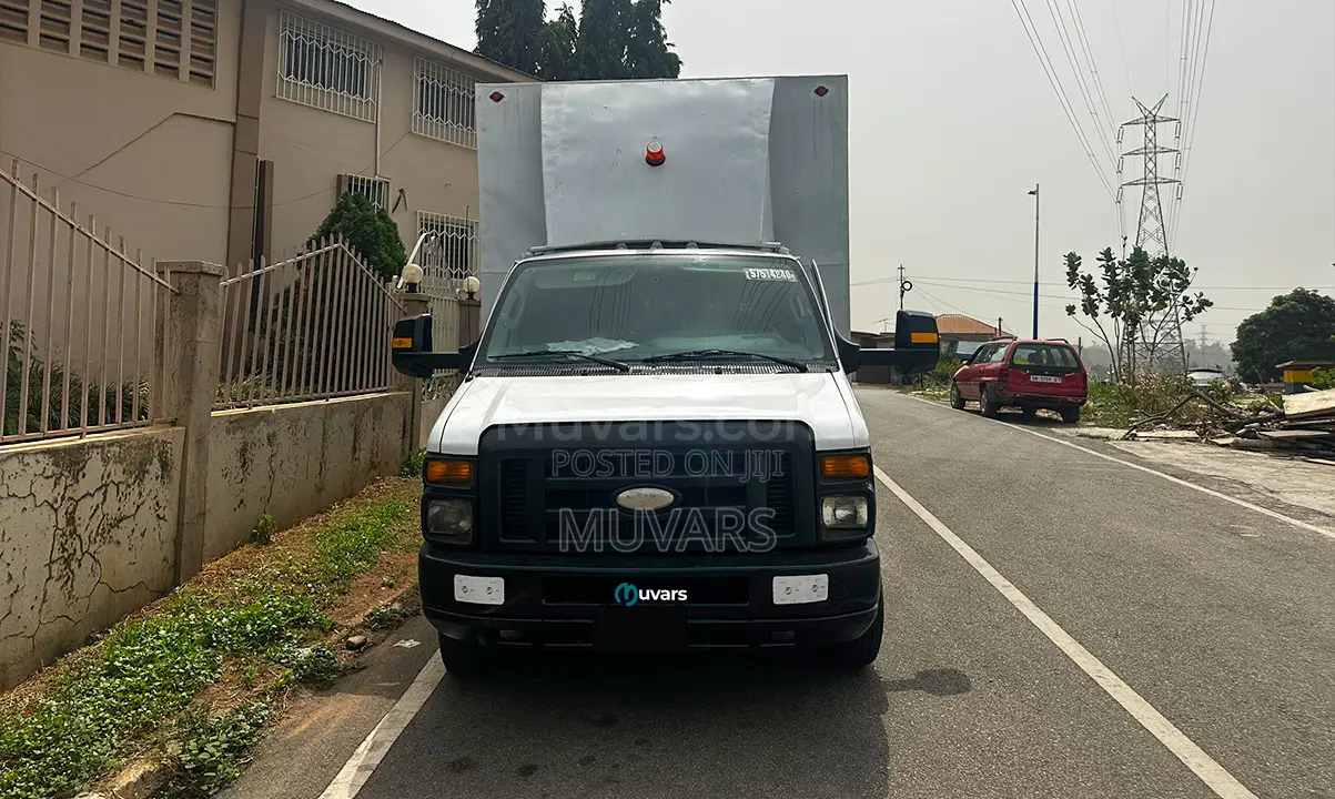 Relocation Truck for Rental