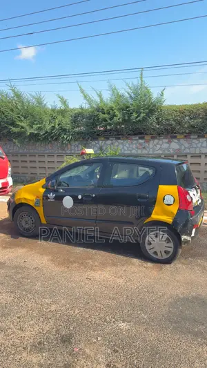 Nissan Pixo 1.0 FWD 2010 Black
