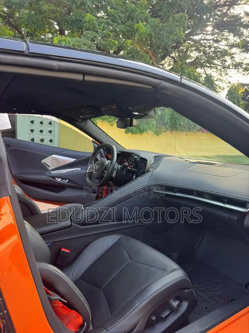 Chevrolet Corvette Stingray Convertible w/2LT 2023 Orange