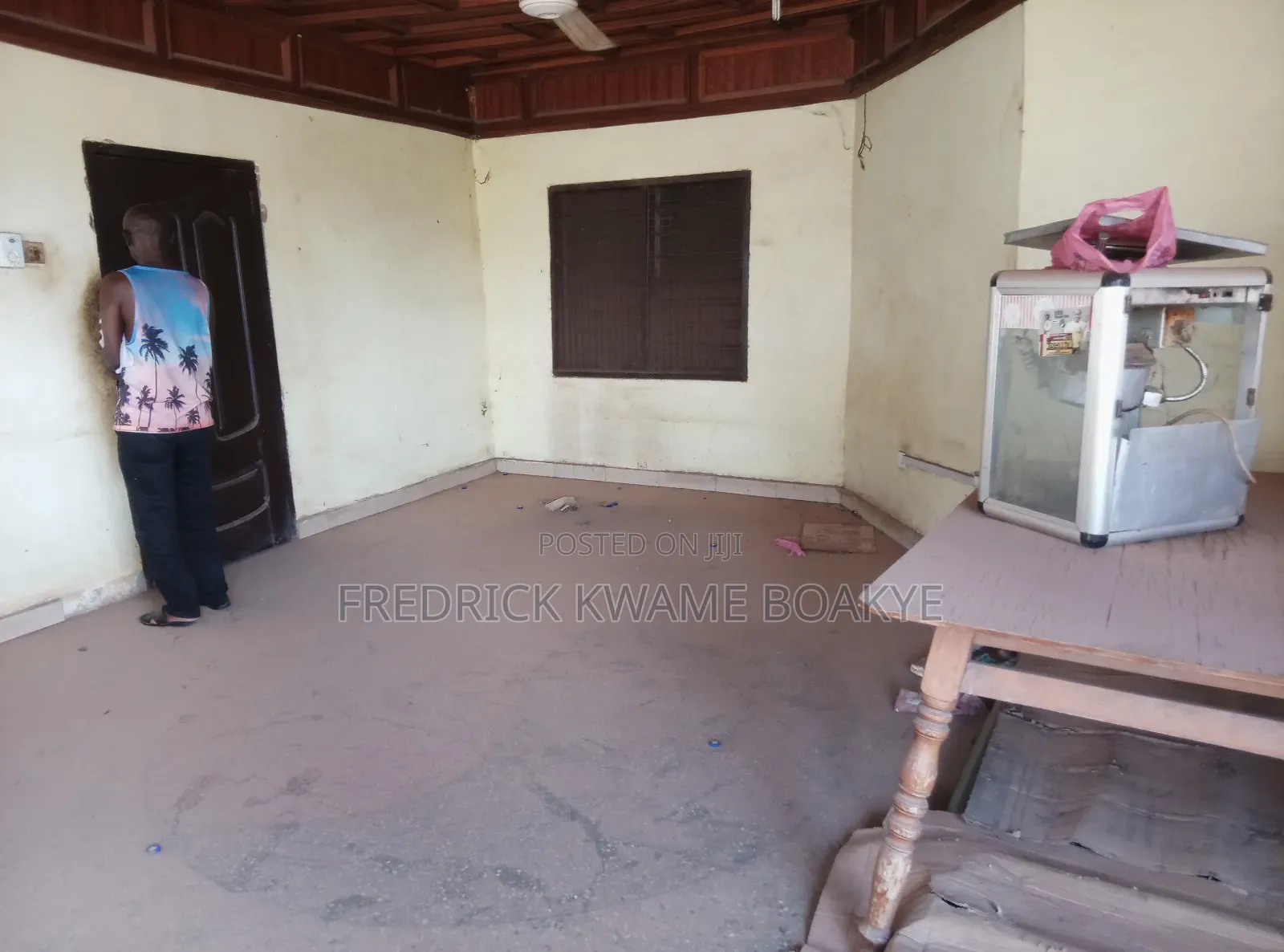 5bdrm House in Brother K Estate, Kumasi Metropolitan for sale
