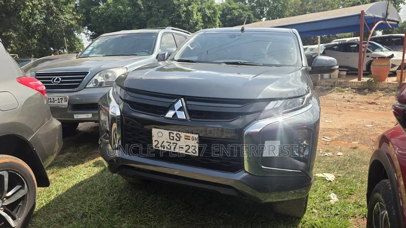 Mitsubishi L200 2023 Gray
