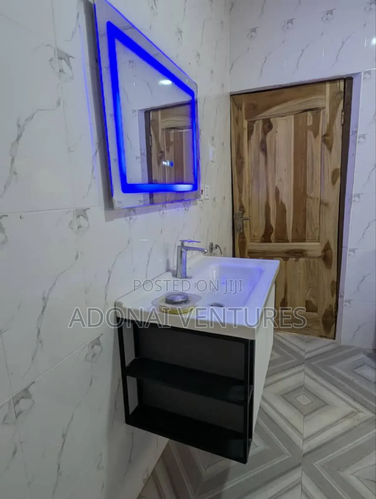 2bdrm Apartment in Atwima  Takyiman, Kumasi Metropolitan for rent