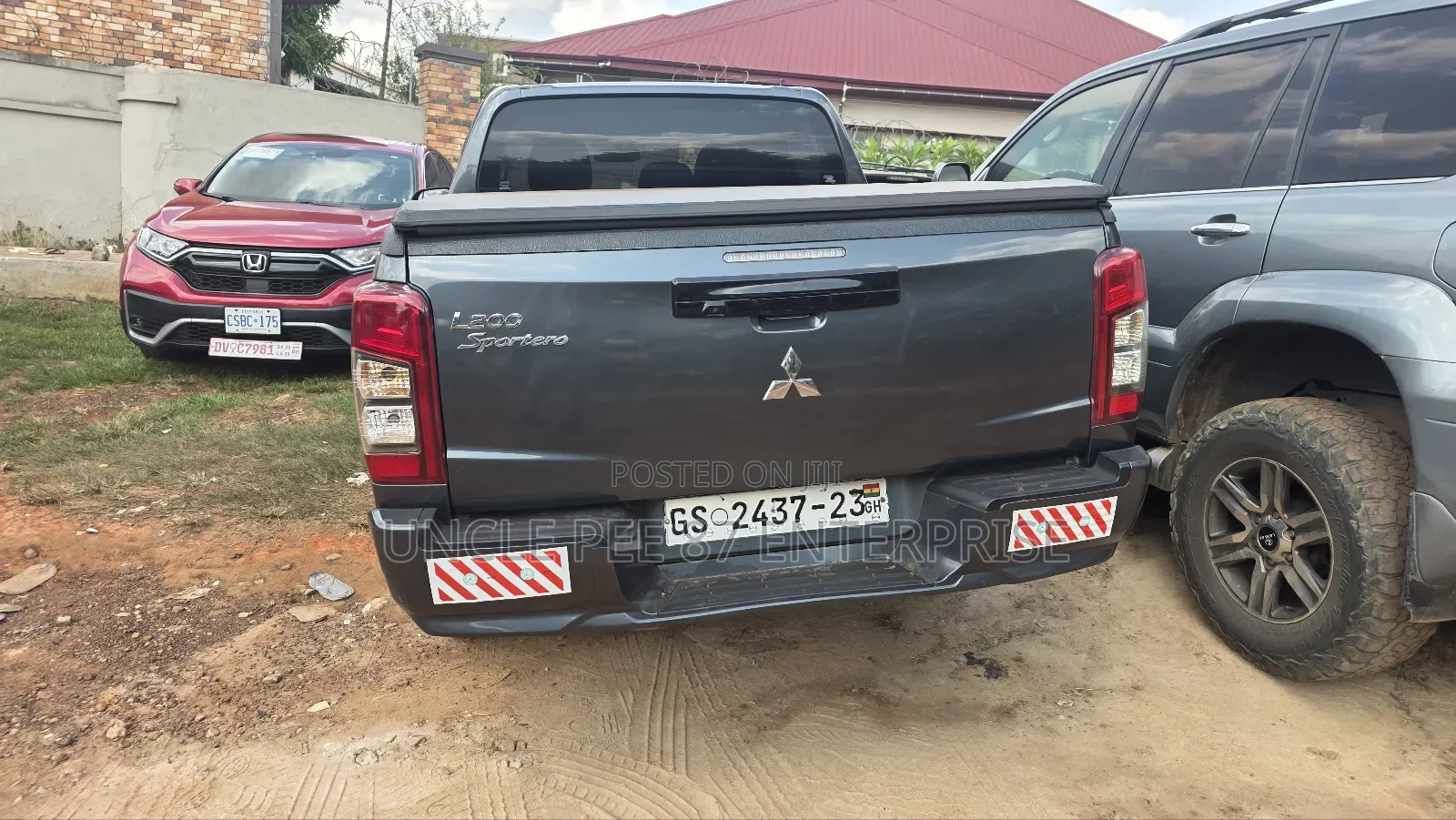 Mitsubishi L200 2023 Gray