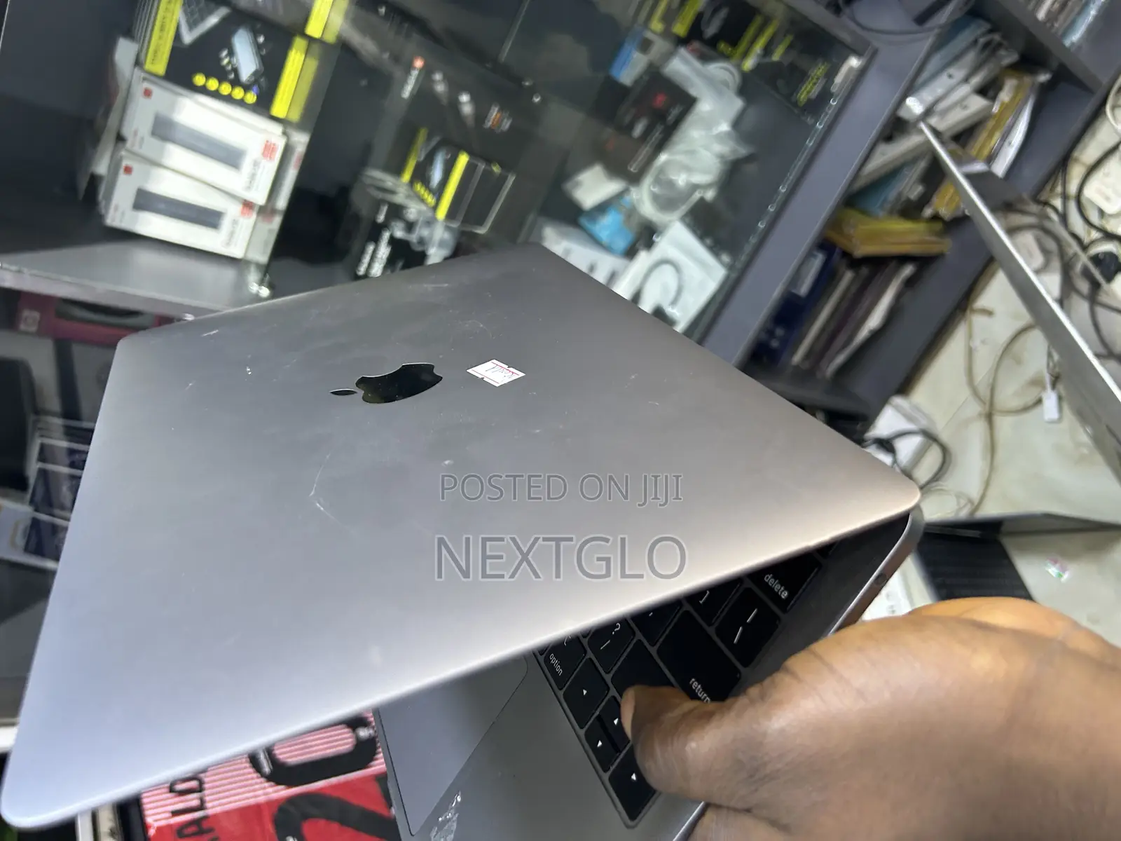 Macbook Icloud Screen Available