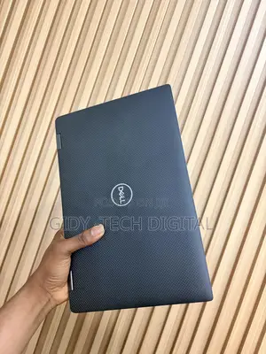 Laptop Dell Latitude 7420 16GB Intel Core i7 SSD 256GB