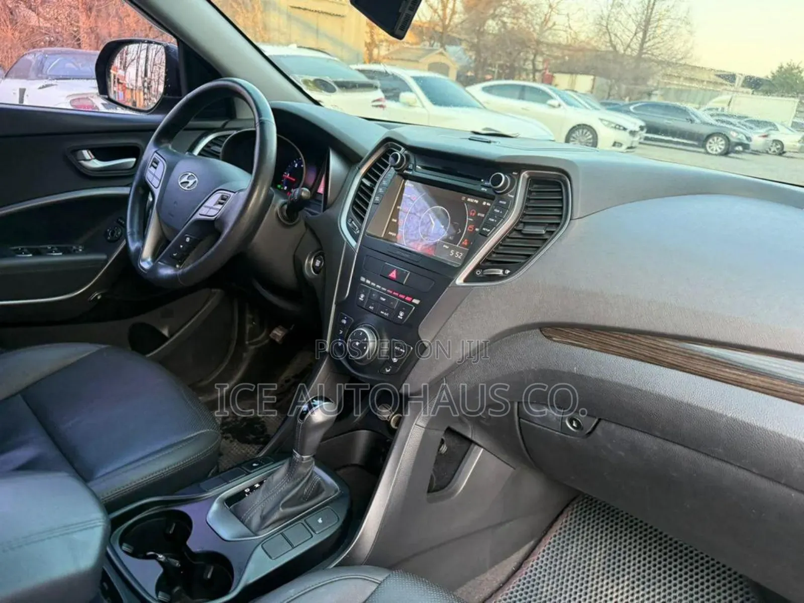 Hyundai Santa Fe 2015 Gray