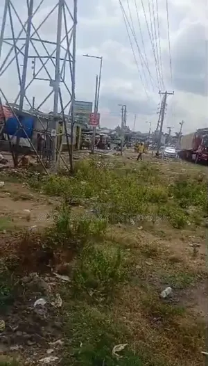 2 Acre Roadside Land at Kumasi Airport