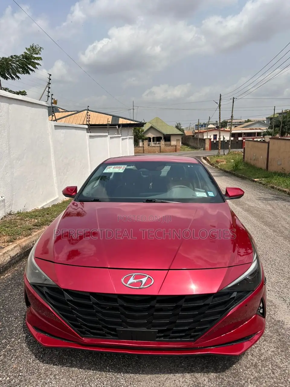 Hyundai Elantra 2021 Red
