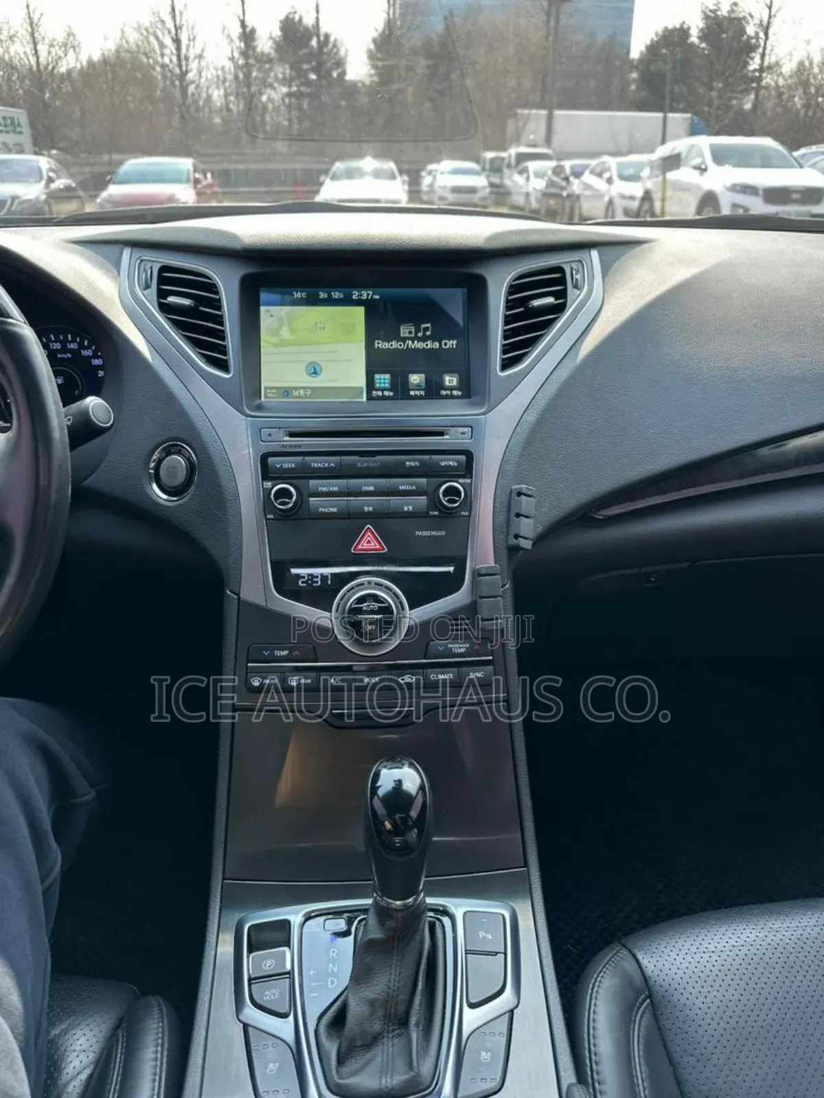 Hyundai Grandeur 2015 White