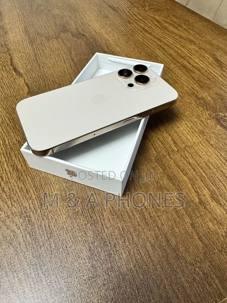 Apple iPhone 16 Pro Max 256 GB Gold