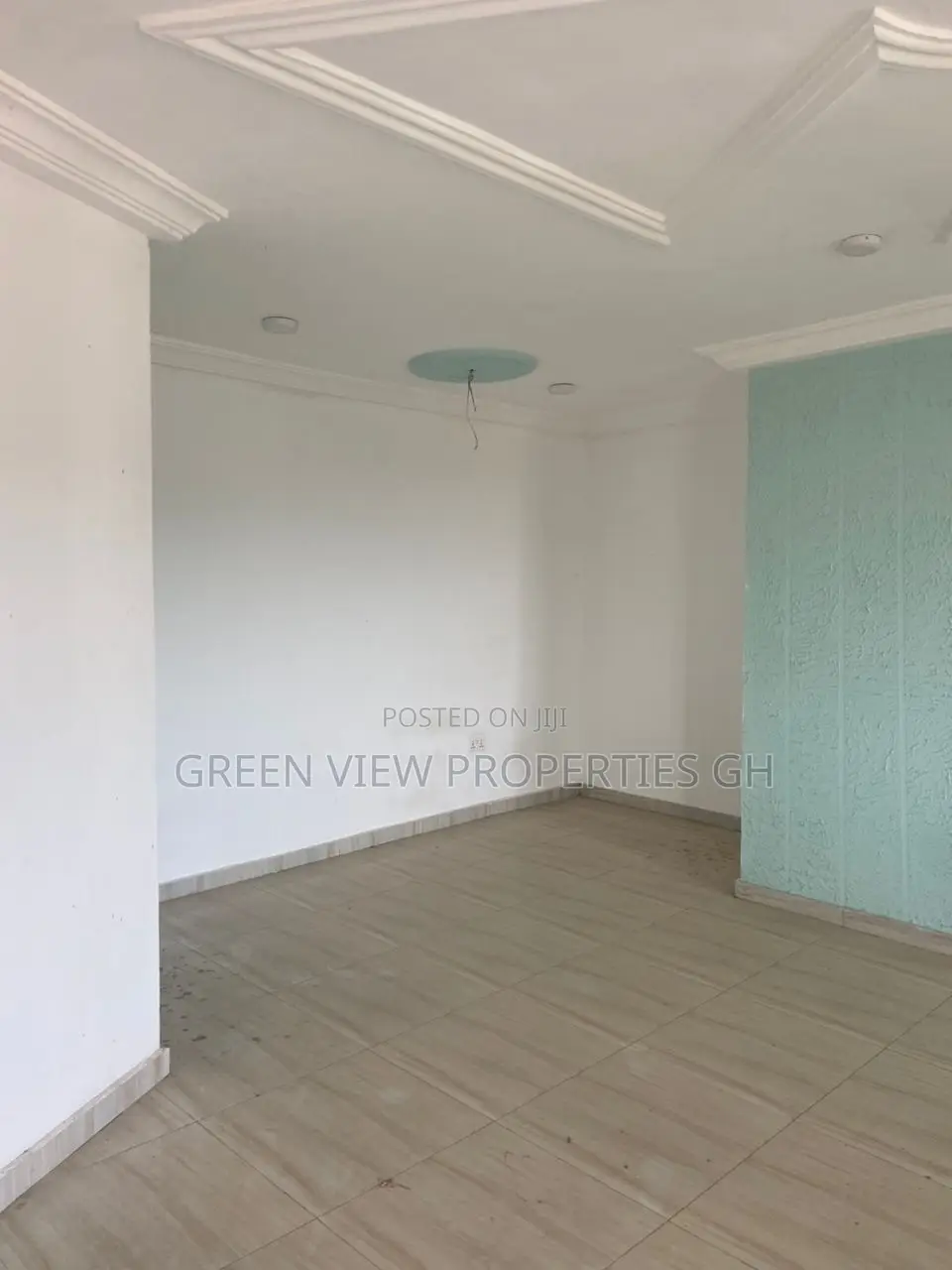2bdrm Apartment in West Hills Mall Area for rent