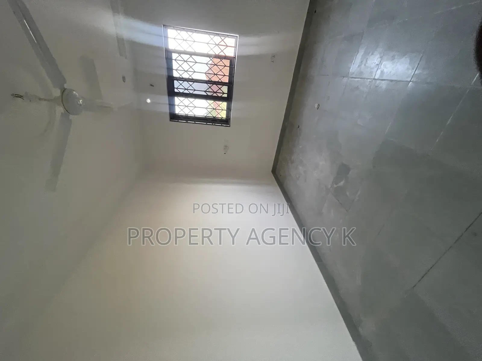 2bdrm Apartment in Accad Properties, Old Barrier for rent