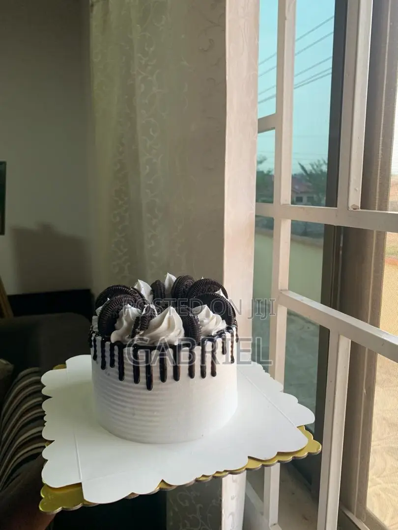 4inch Birthday Cake