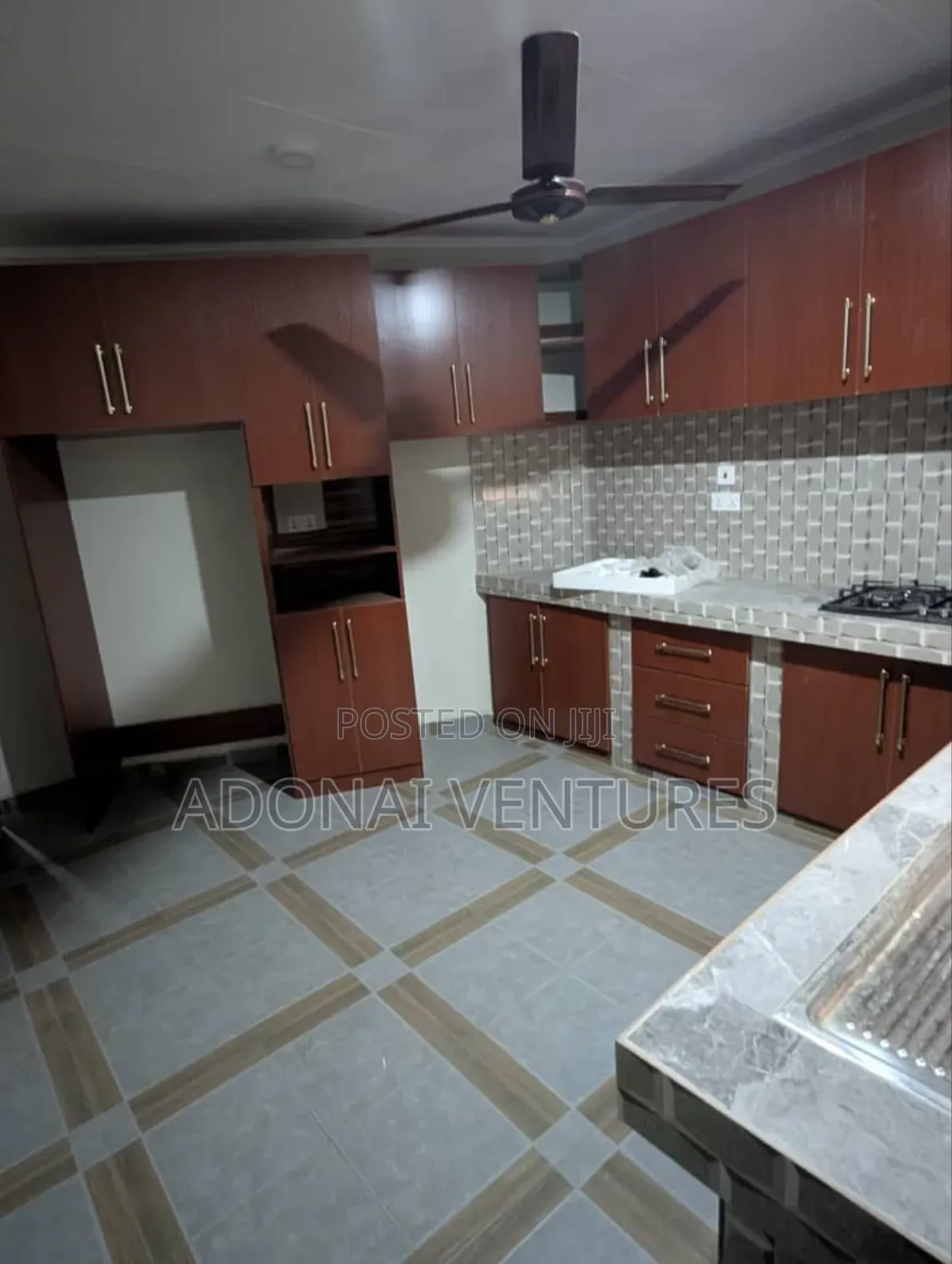 2bdrm Apartment in Atwima Takyiman, Kumasi Metropolitan for rent