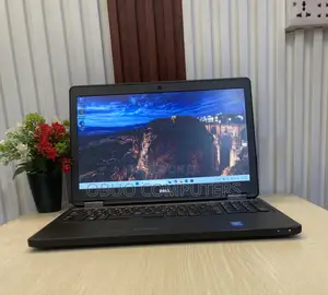 Laptop Dell Latitude E5550 4GB Intel Core i3 HDD 500GB
