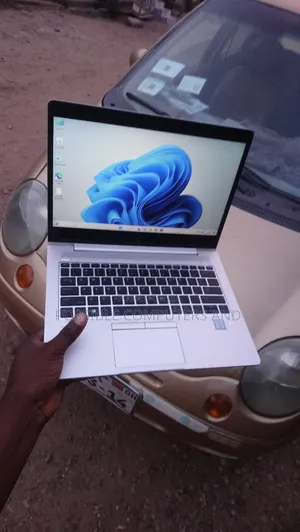 Laptop HP EliteBook 840 G5 8GB Intel Core i5 SSHD (Hybrid) 256GB