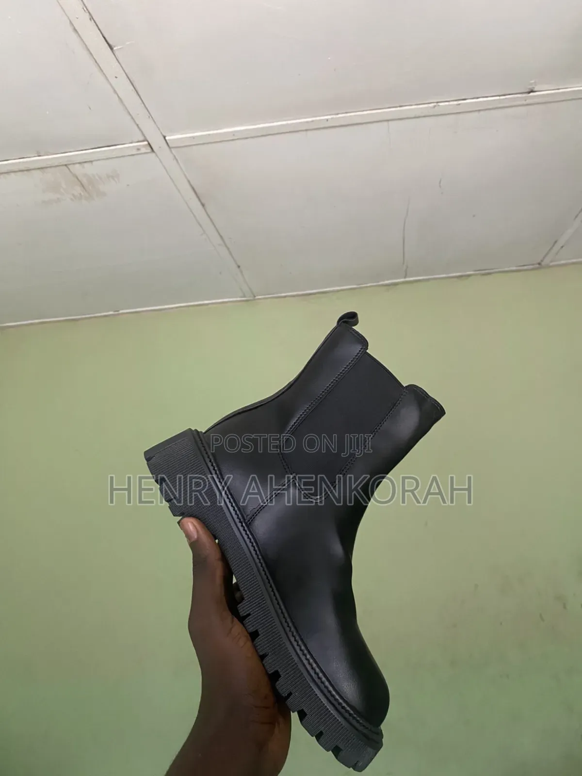 Chelsea Boots