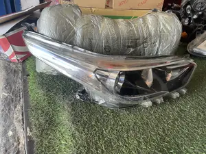Toyota Yaris Sedan 2017-2019 Headlights Right Original