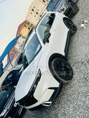 Honda CR-V 2024 White