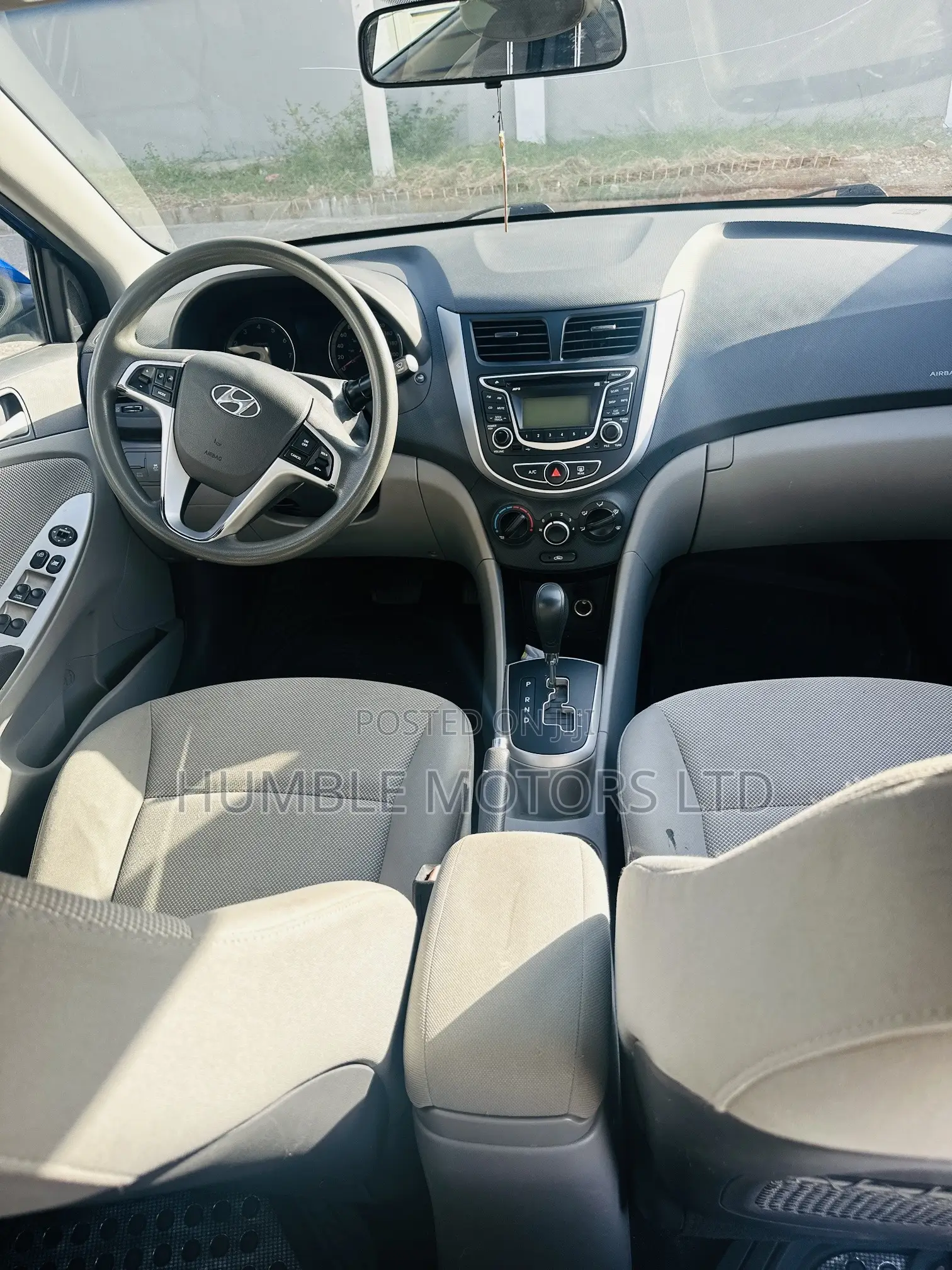 Hyundai Accent 2012 Blue