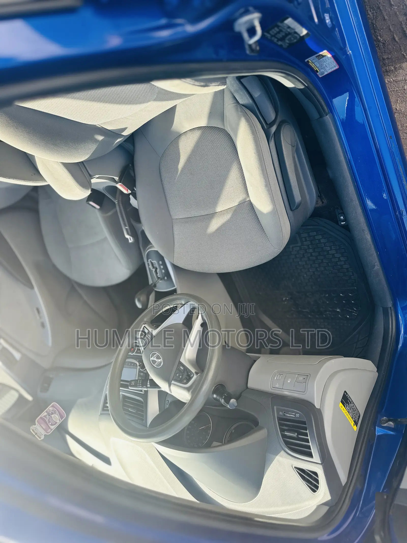 Hyundai Accent 2012 Blue