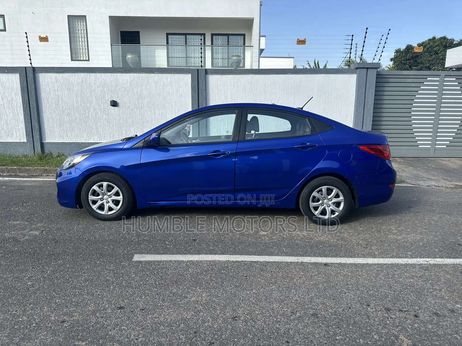 Hyundai Accent 2012 Blue