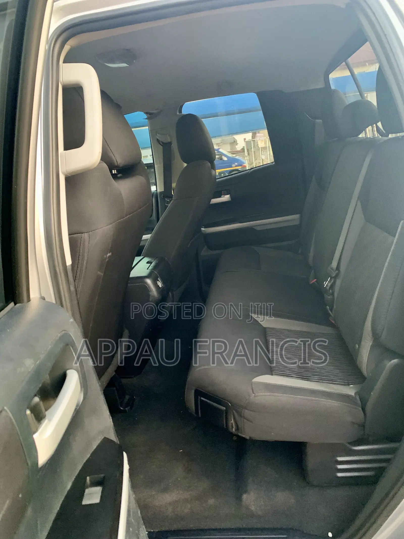 Toyota Tundra 2015 Silver