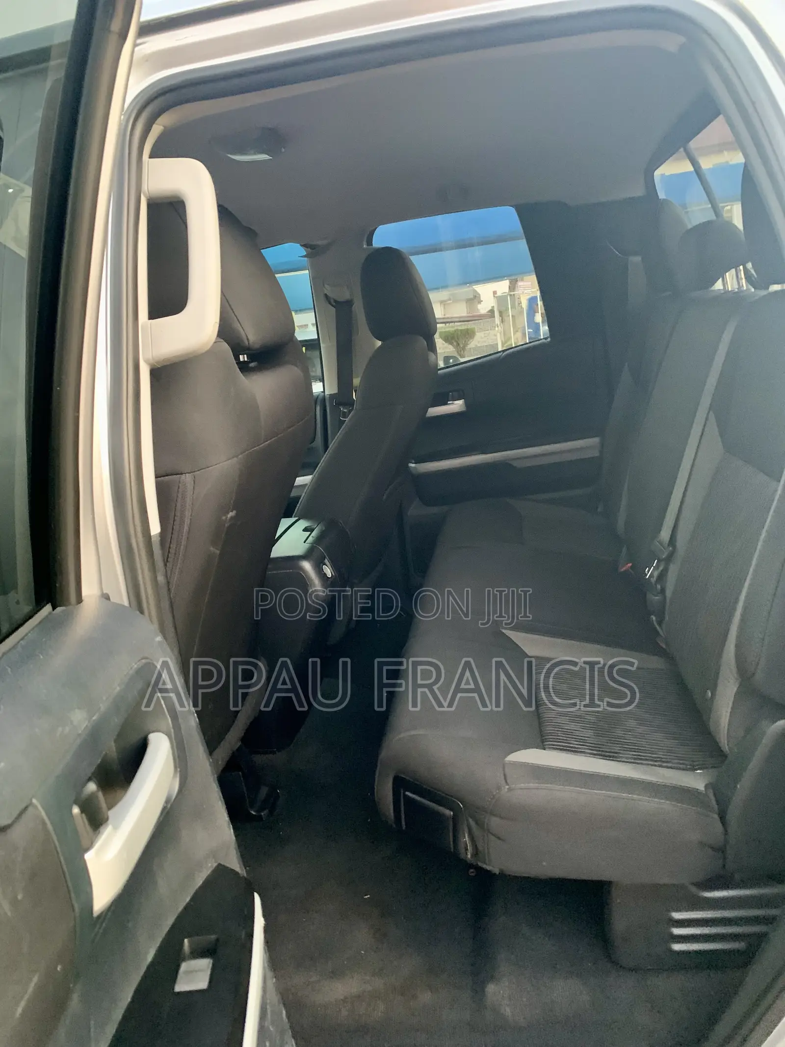 Toyota Tundra 2015 Silver