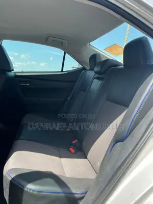 Toyota Corolla SE 4dr Sedan (1.8L 4cyl CVT) 2017 Silver