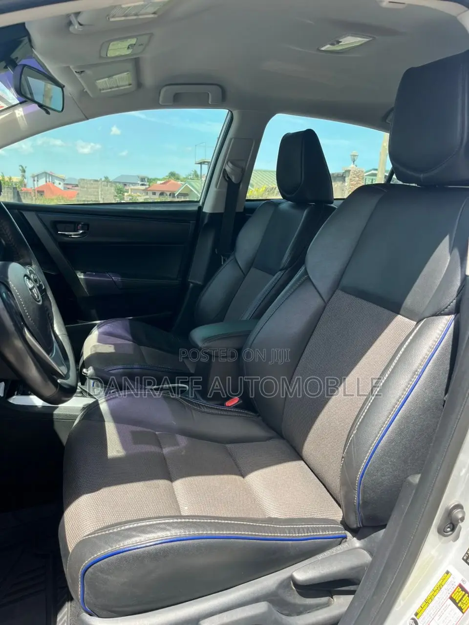 Toyota Corolla SE 4dr Sedan (1.8L 4cyl CVT) 2017 Silver