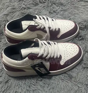 Burgundy Airjordan