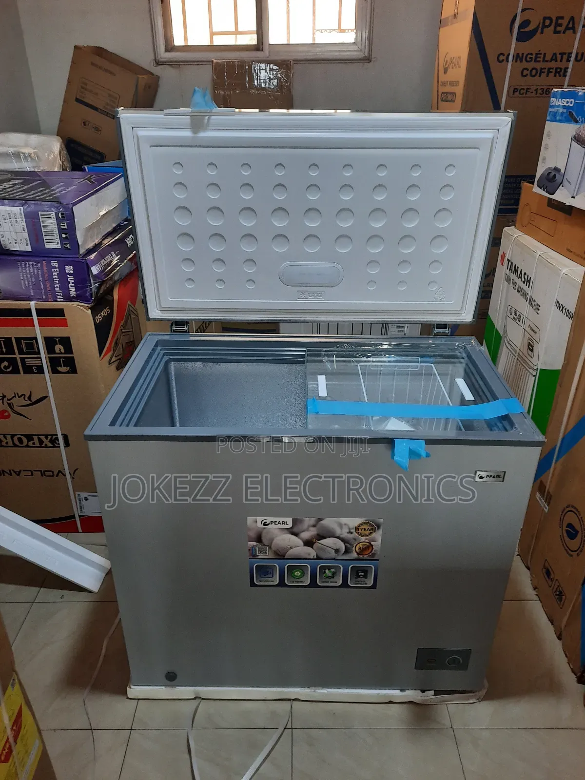 Pearl Chest Freezer 200 Liters