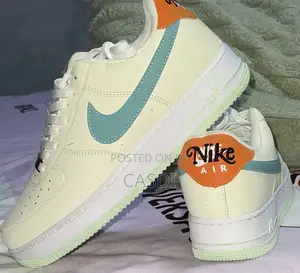 Nike Air Sneaker