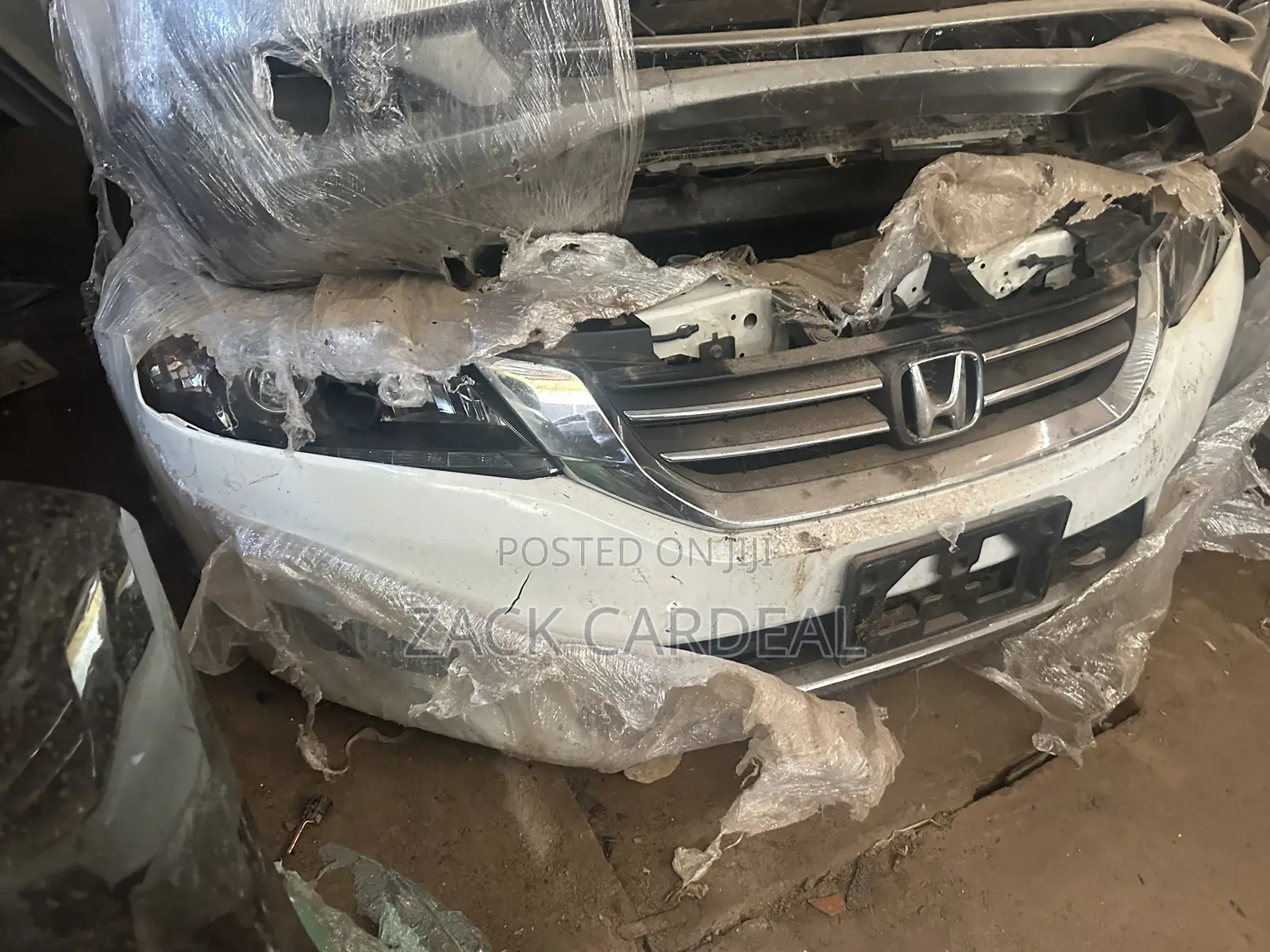 Honda Accord 2014 Front Cut Available