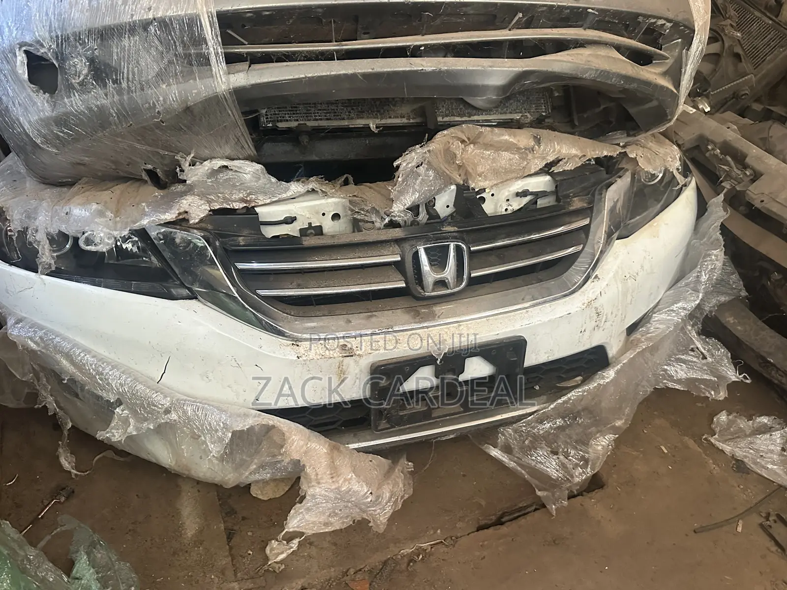 Honda Accord 2014 Front Cut Available