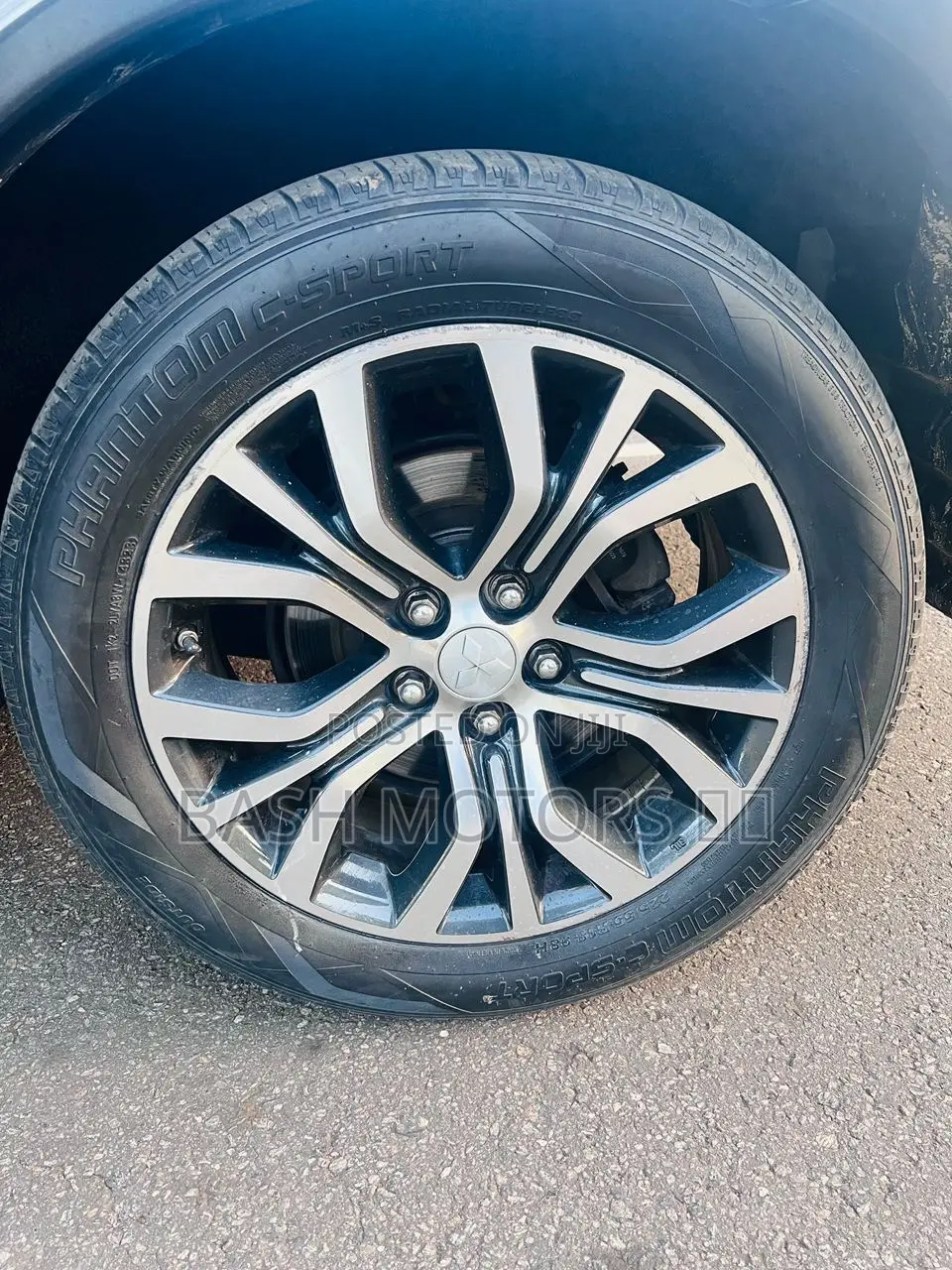 Mitsubishi Outlander 2018 Silver
