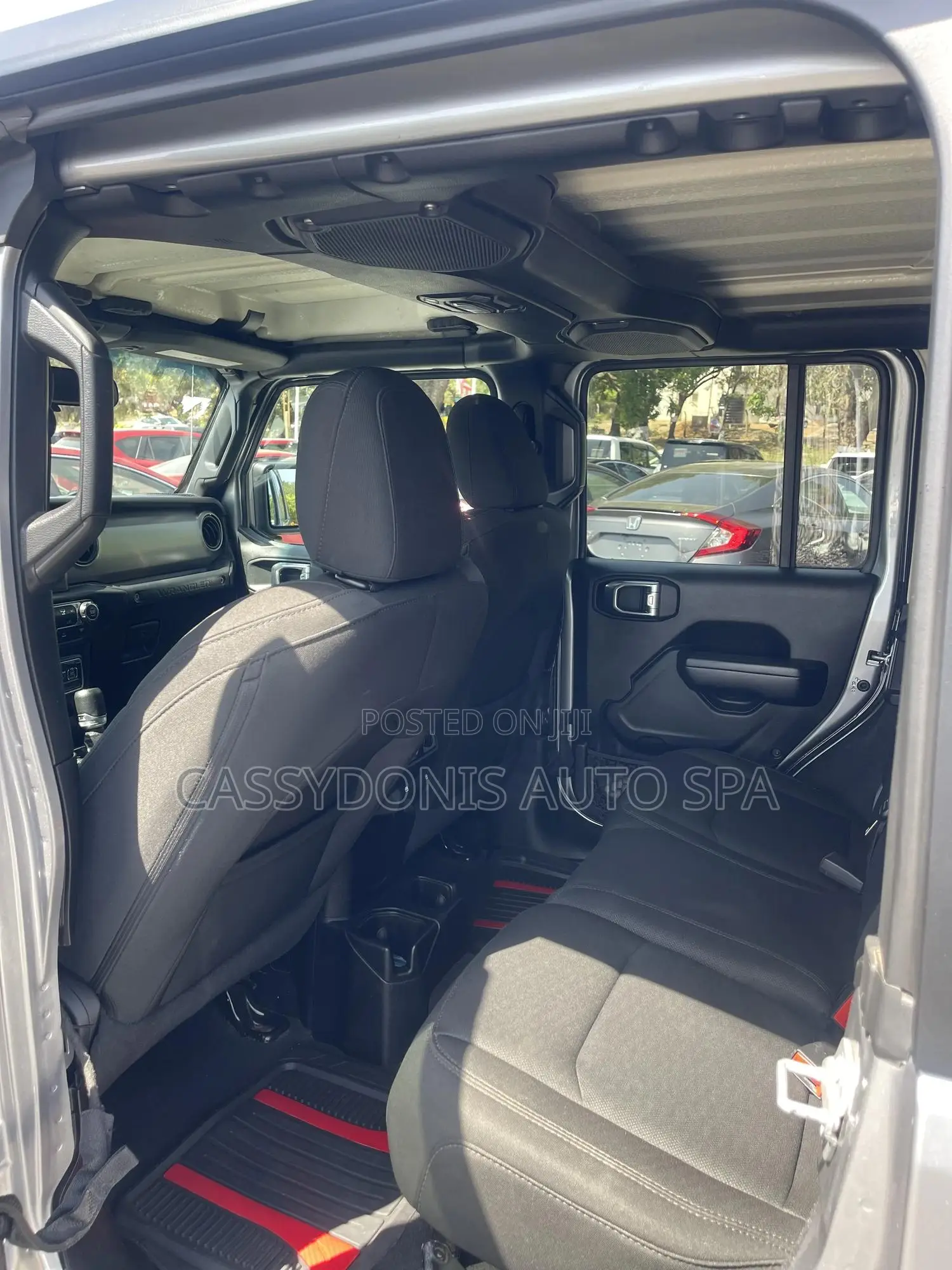 Jeep Wrangler 2021 Silver