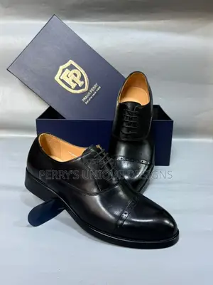 Executive Wingtip Leather Oxford - Black