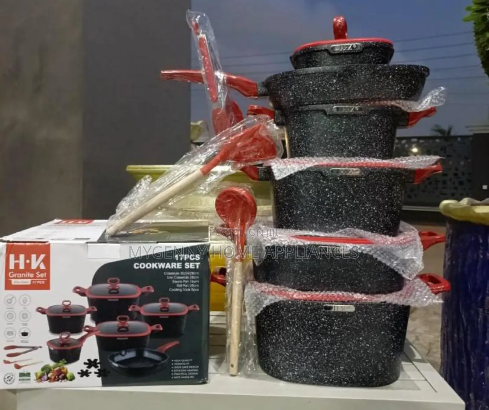 17 Pieces Non Stick Cookware Set