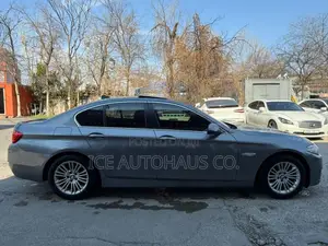 BMW 520i 2014 Gray