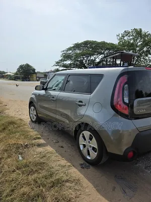 Kia Soul 4dr Wagon (1.6L 4cyl 6A) 2015 Gray