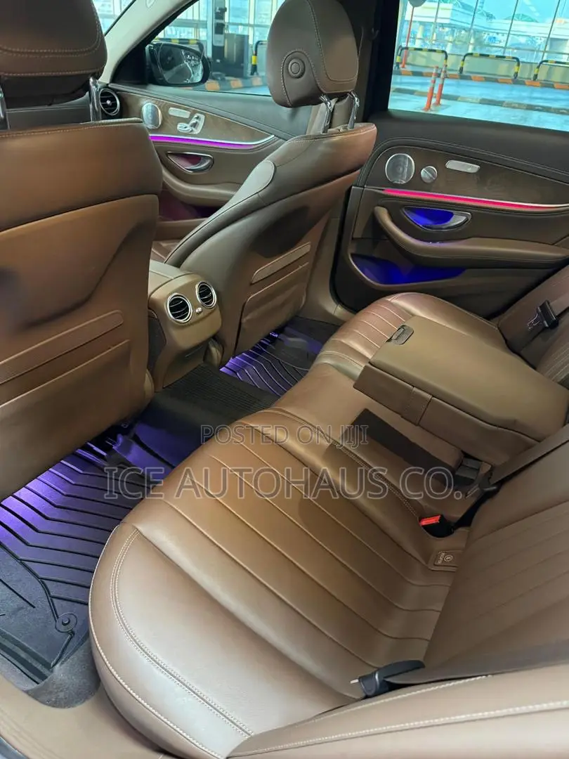 Mercedes-Benz E300 2019 Silver