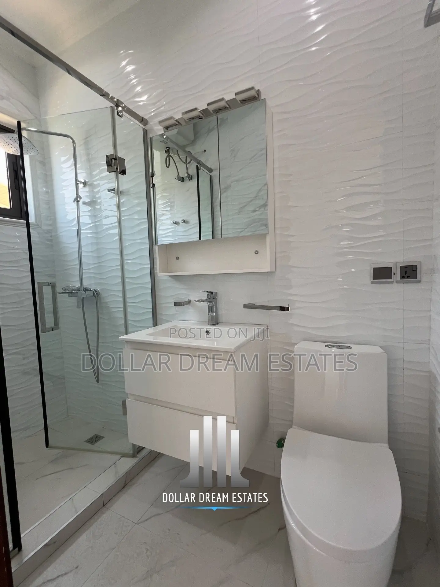 4bdrm House in East Legon for rent