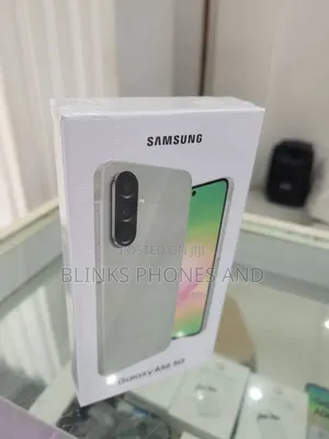 New Samsung Galaxy A56 128 GB Green