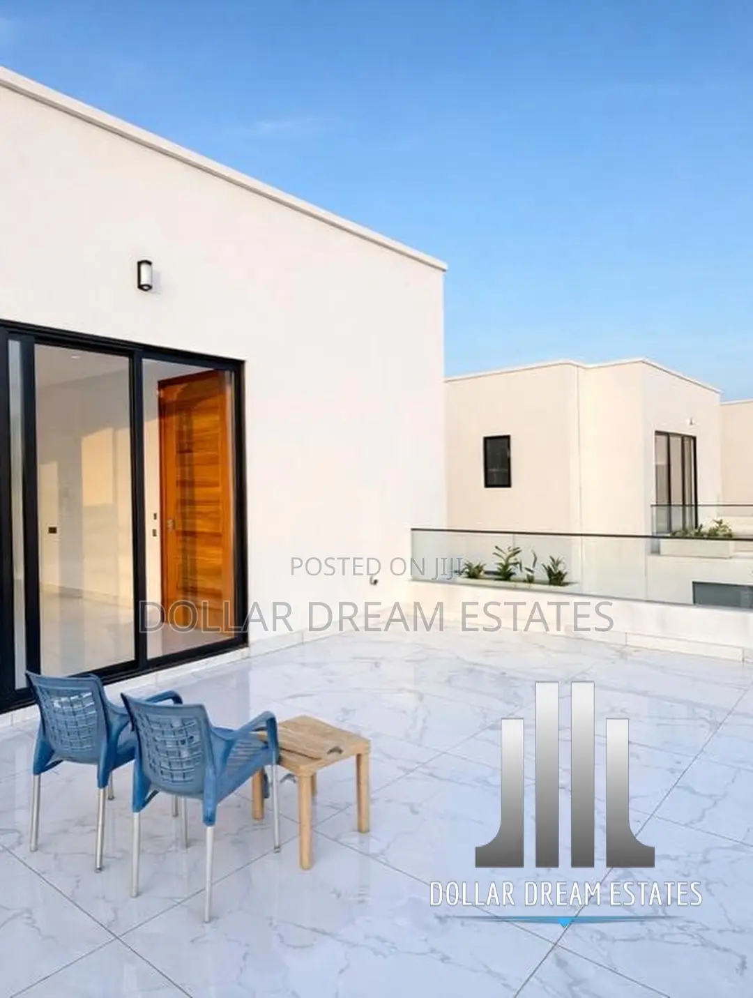 6bdrm House in Adjiriganor for sale