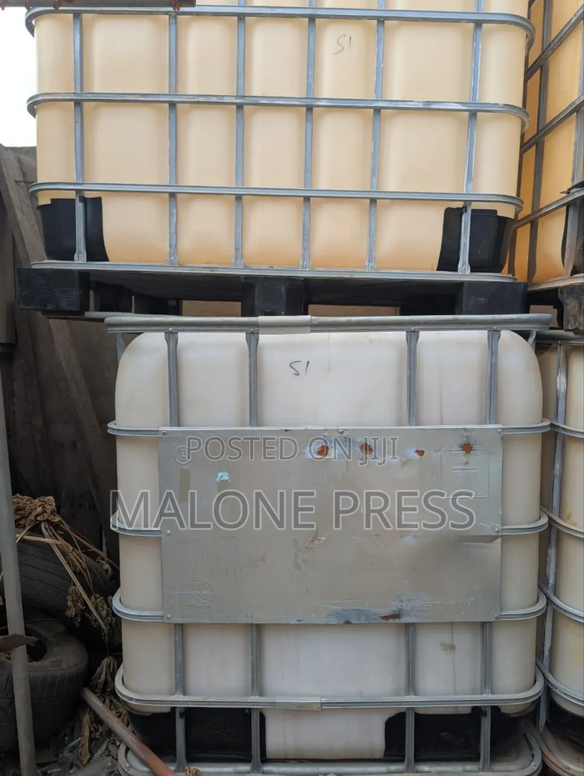 Ibc Tank Construction 1000ltrs Available / Quantities / Sizes / Types