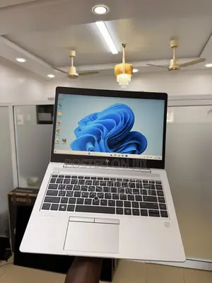 Laptop HP EliteBook 745 G6 8GB AMD Ryzen 5 SSD 256GB