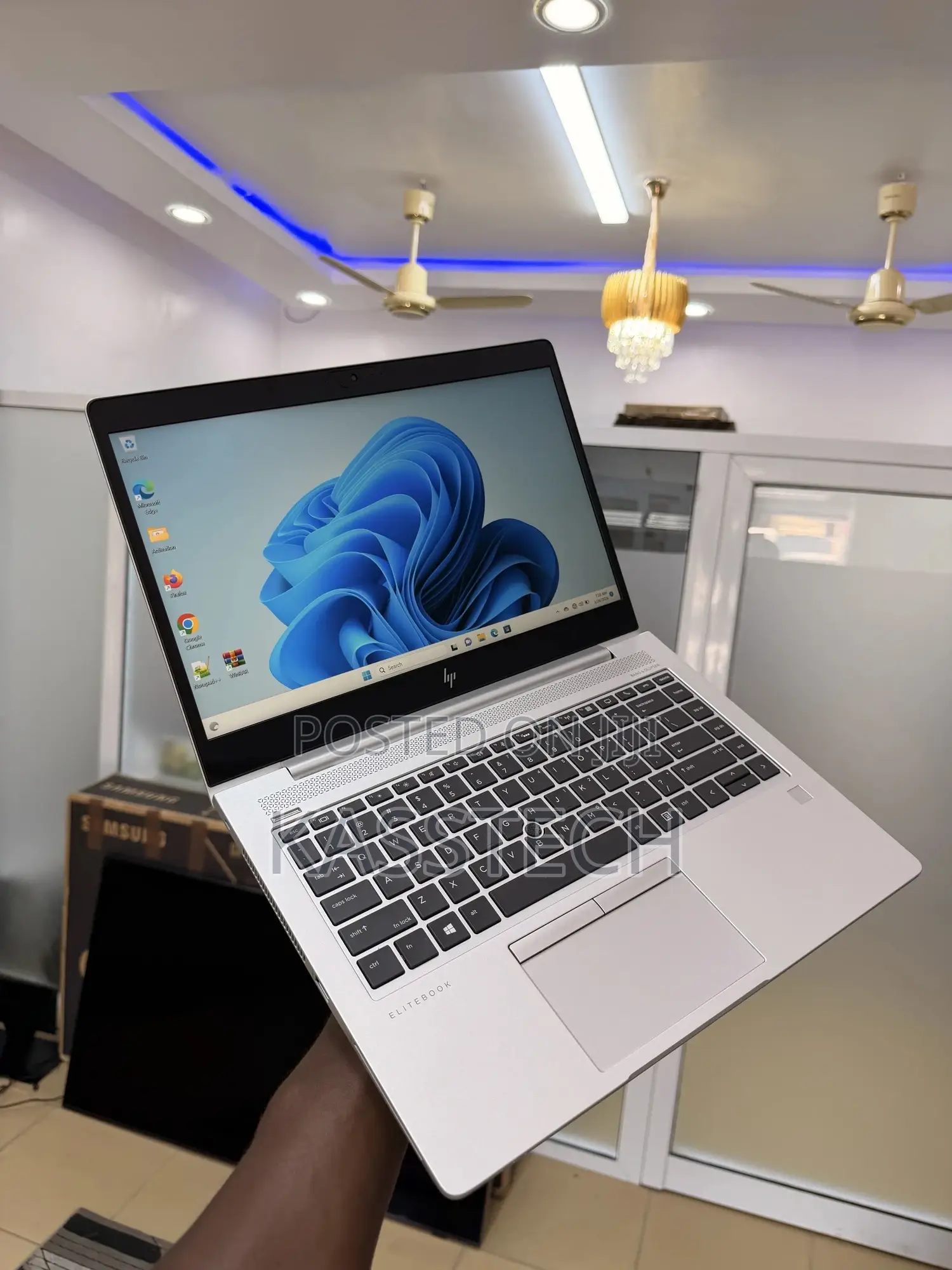 Laptop HP EliteBook 745 G6 8GB AMD Ryzen 5 SSD 256GB
