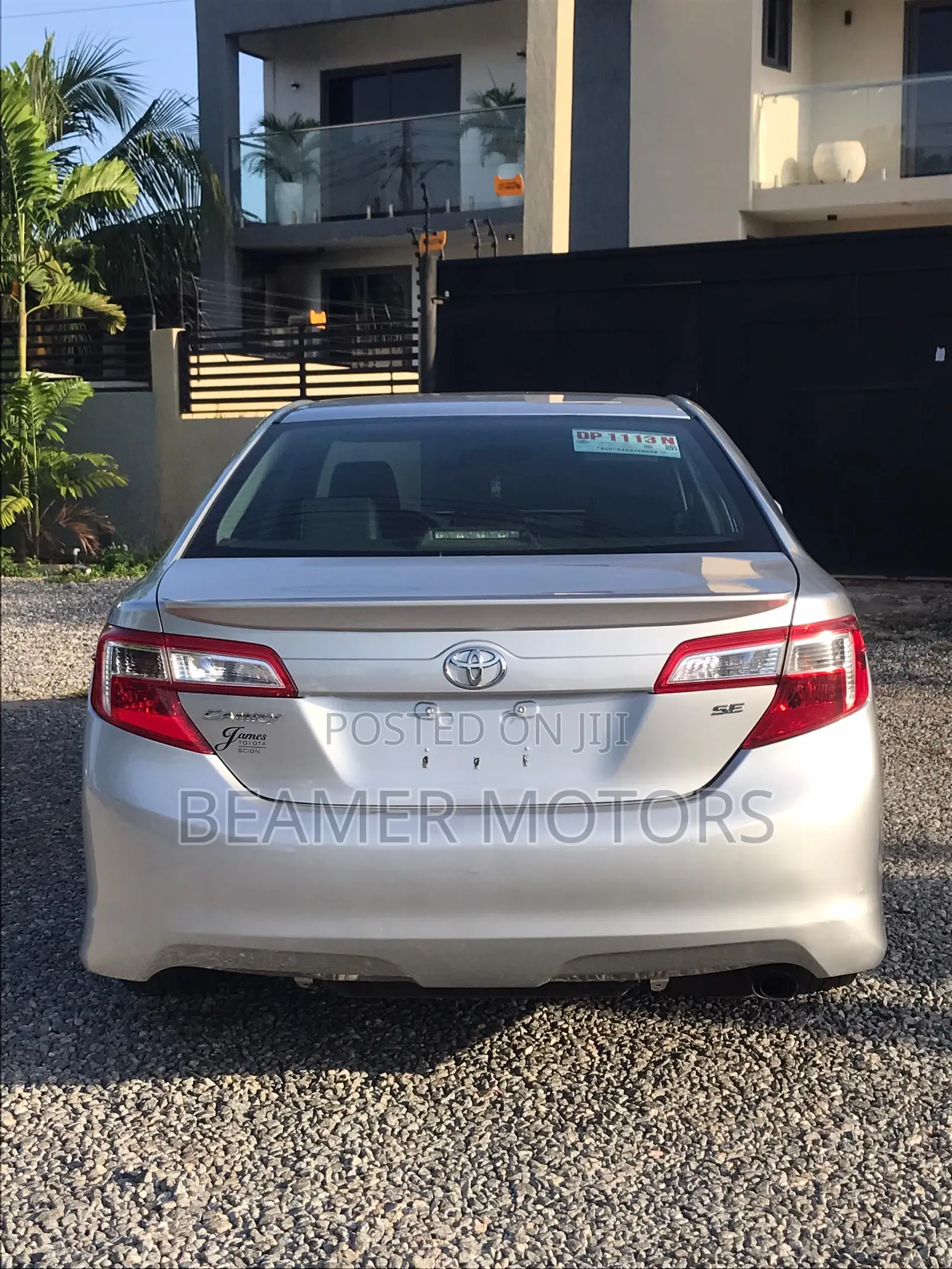 Toyota Camry SE 4dr Sedan (2.5L 4cyl 6A) 2012 Silver