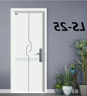 High Tech Bedroom Door White (( Come With Frames Handles))